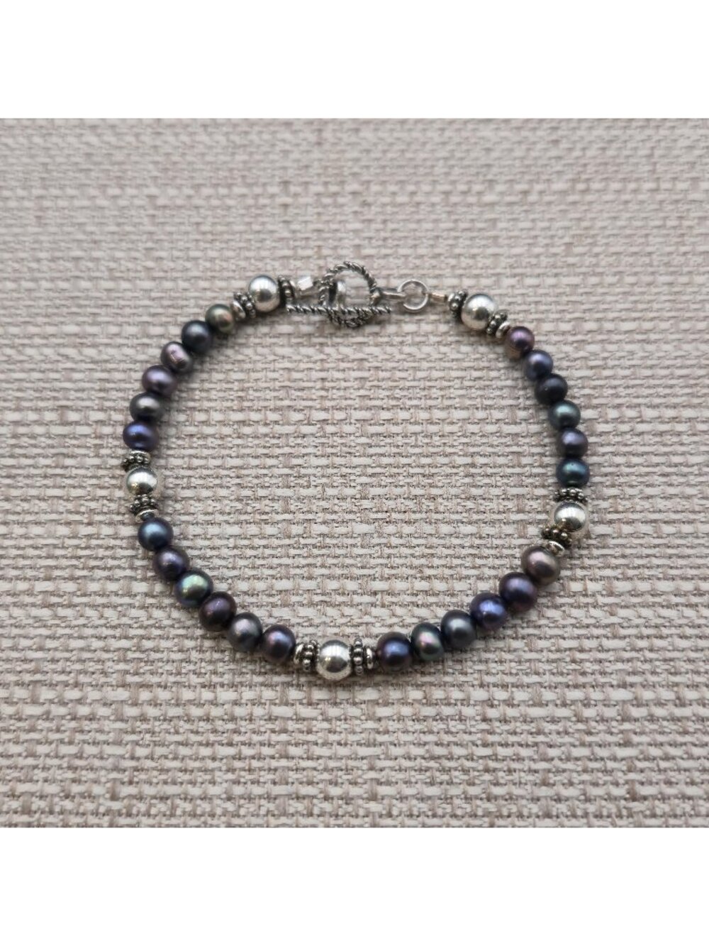 8 Inch Sterling Silver Iridescent Black Peacock Cultured Pearl Beaded Bracelet A